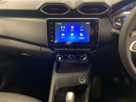 2026-Nissan-Magnite-10T-Acenta-Auto_13