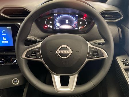 2026-Nissan-Magnite-10T-Acenta-Auto_14