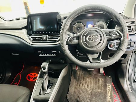 2022-Toyota-Starlet-15-XR-Auto_12