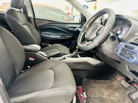 2022-Toyota-Starlet-15-XR-Auto_6