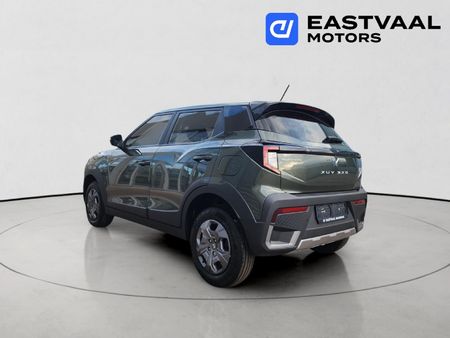 2026-Mahindra-XUV-3XO-12T-MX3_4