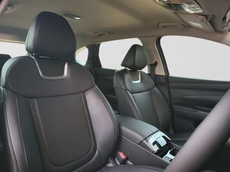 2026-Hyundai-Tucson-20-Premium-Auto_13