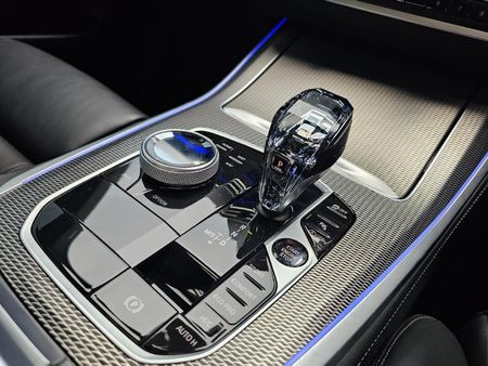 2022-BMW-X5-xDrive30d-M-Sport_9