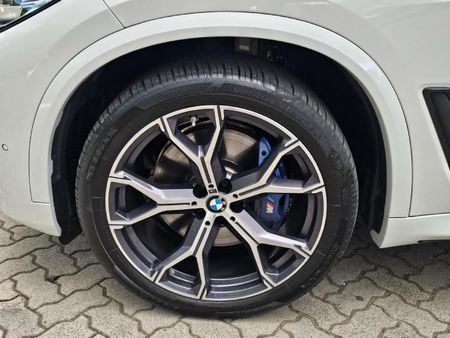 2022-BMW-X5-xDrive30d-M-Sport_4