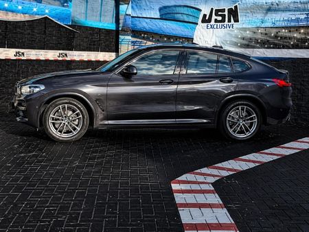 2021-BMW-X4-xDrive20d-M-Sport_1