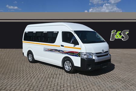 2021-Toyota-Quantum-25-D-4D-Sesfikile-16-seat_0