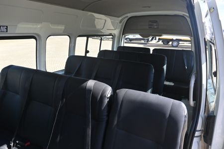 2021-Toyota-Quantum-25-D-4D-Sesfikile-16-seat_8