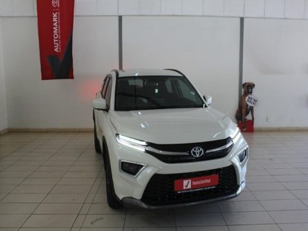 2024-Toyota-Urban-Cruiser-15-XR-Auto_8