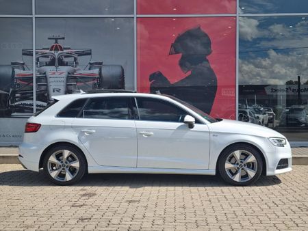 2017-Audi-A3-Sportback-20-TFSI-Auto-40-TFSI_2