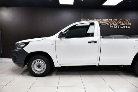 2026-Toyota-Hilux-24-GD-6-Raised-Body-Raider-Single-Cab_3