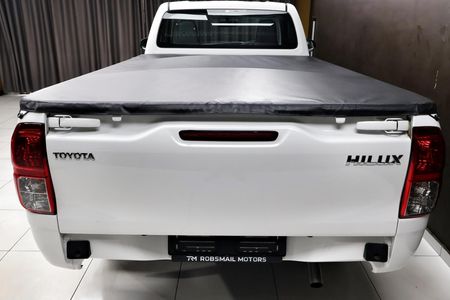 2026-Toyota-Hilux-24-GD-6-Raised-Body-Raider-Single-Cab_6