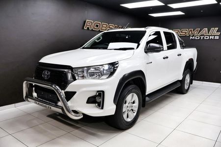 2019-Toyota-Hilux-24-GD-6-Raised-Body-SRX-Auto-Double-Cab_0