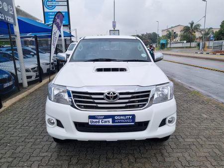 2012-Toyota-Hilux-30-D-4D-Raider-Raised-Body-Double-Cab_1