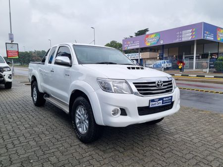 2012-Toyota-Hilux-30-D-4D-Raider-Raised-Body-Double-Cab_2