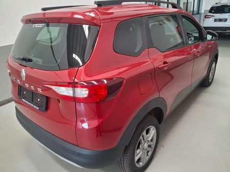 2021-Renault-Triber-10-Intens-Auto_5