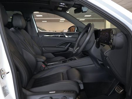 2024-Volkswagen-Tiguan-TIGUAN-14-TSI-110KW-R-LINE-DSG_18