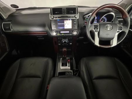 2016-Toyota-Land-Cruiser-Prado-30-TDI-VX-Auto_1