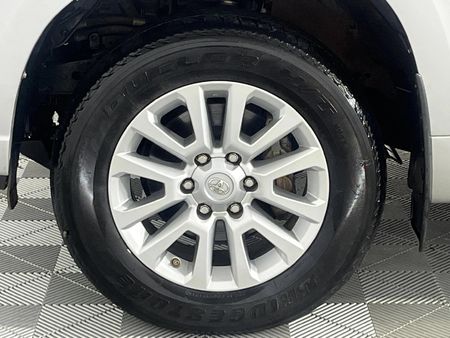 2016-Toyota-Land-Cruiser-Prado-30-TDI-VX-Auto_4