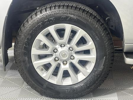 2016-Toyota-Land-Cruiser-Prado-30-TDI-VX-Auto_7