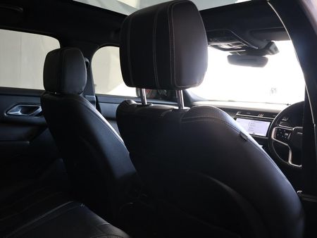 2022-Land-Rover-Range-Rover-Velar-30-D-HSE-D300_11