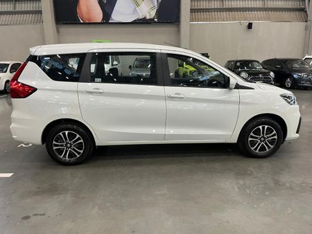 2025-Suzuki-Ertiga-15-GL_1