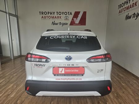 2025-Toyota-Corolla-Cross-18-XS-Hybrid_3