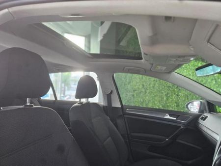 2020-Volkswagen-Golf-VII-14-TSI-Comfortline-Auto_12