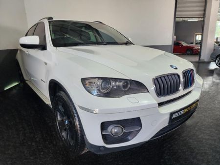 2011-BMW-X6-xDrive35i_2