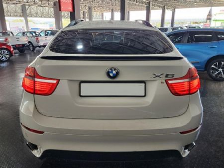 2011-BMW-X6-xDrive35i_5