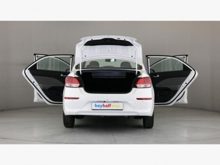 2025-Kia-Pegas-14-LX_22