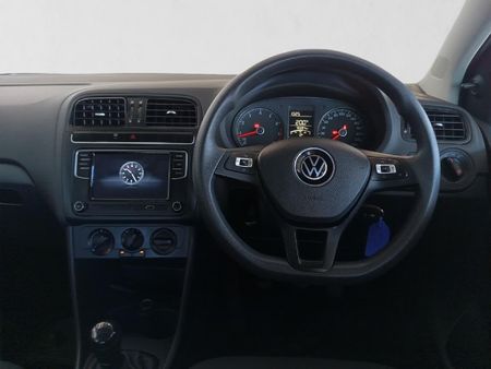 2024-Volkswagen-Polo-Vivo-14-Trendline-5-dr_10