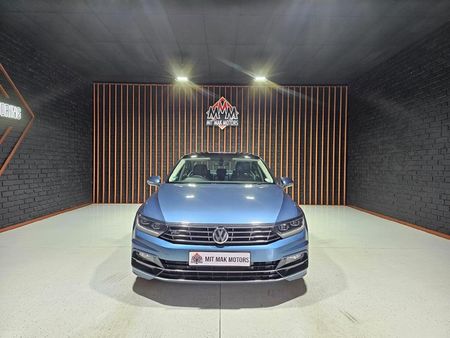 2017-Volkswagen-Passat-20-TSI-Executive-Auto_1