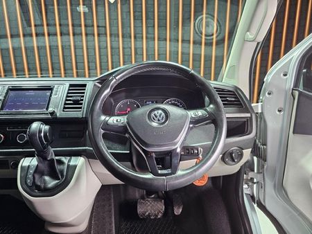 2020-Volkswagen-Kombi-T6-20-BiTDI-Trendline-Plus-Auto-132kW_9