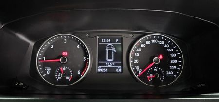 2020-Volkswagen-Kombi-T6-20-BiTDI-Trendline-Plus-Auto-132kW_11