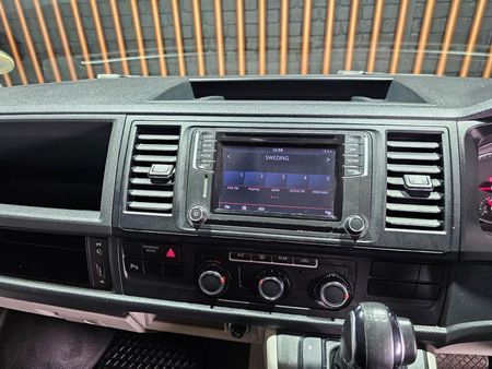 2020-Volkswagen-Kombi-T6-20-BiTDI-Trendline-Plus-Auto-132kW_13