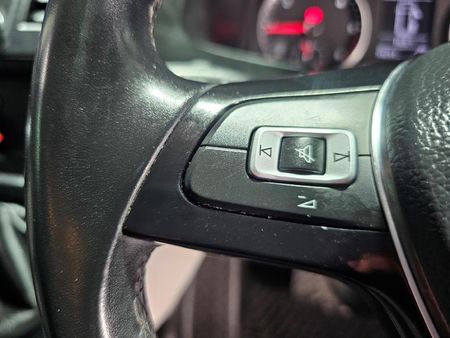 2020-Volkswagen-Kombi-T6-20-BiTDI-Trendline-Plus-Auto-132kW_15