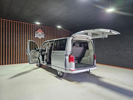 2020-Volkswagen-Kombi-T6-20-BiTDI-Trendline-Plus-Auto-132kW_21