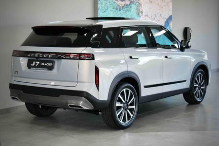 2026-Jaecoo-J7-16T-Glacier_1