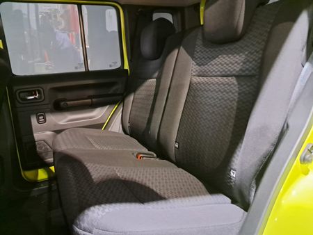 2025-Suzuki-Jimny-15-GLX-AllGrip-5-Door_18