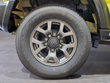 2025-Suzuki-Jimny-15-GLX-AllGrip-5-Door_21