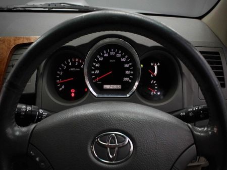2011-Toyota-Fortuner-30-D-4D-4x4-Auto_12