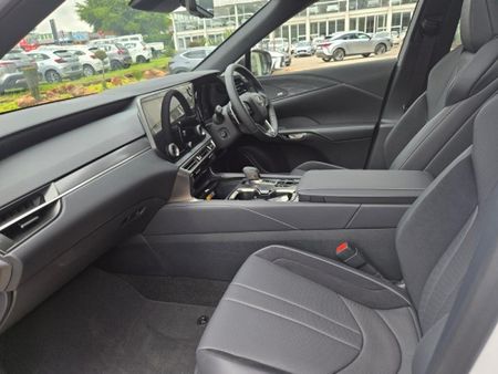2026-Lexus-RX-500h-F-Sport-Black_12