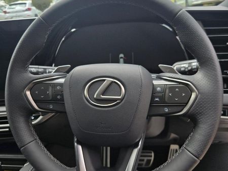 2026-Lexus-RX-500h-F-Sport-Black_6