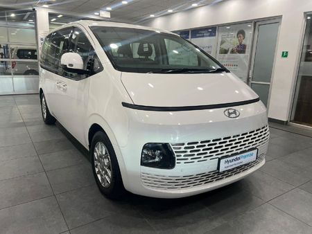2025-Hyundai-Staria-22d-Executive-Auto_14