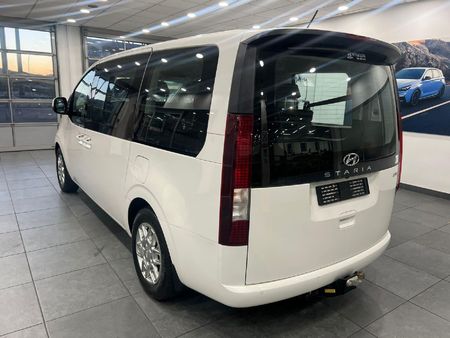 2025-Hyundai-Staria-22d-Executive-Auto_7