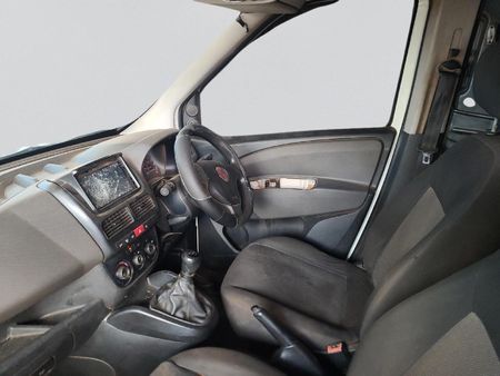 2018-Fiat-Doblo-Cargo-16-MultiJet-Panel-Van_2