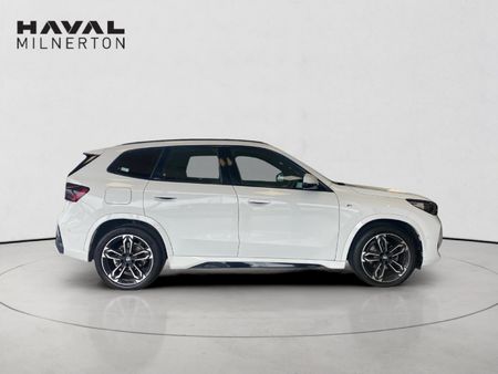 2025-BMW-X1-sDrive18i-M-Sport_2