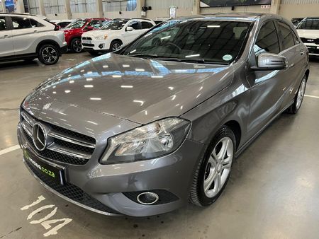2014-Mercedes-Benz-A-Class-A-220-CDI-BE-Auto_6