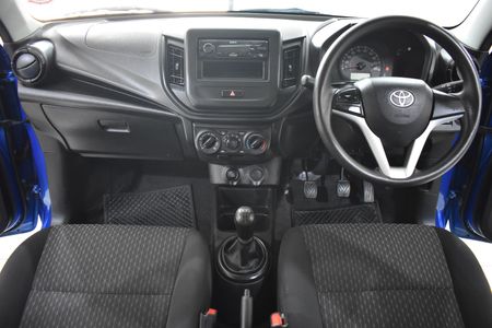 2023-Toyota-Vitz-10_10