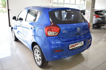 2023-Toyota-Vitz-10_4